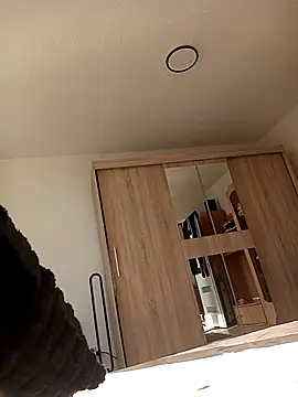 Puma818181 online show from March 15, 2026, 1:51 pm