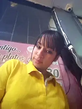 Snapshot of SabrinaWarren_ chatting on March 19, 2026, 4:23 am SabrinaWarren online show from March 19, 2026, 4:23 am