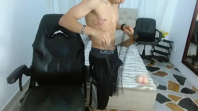 Kei 23 online show from April 15, 2026, 1:48 pm