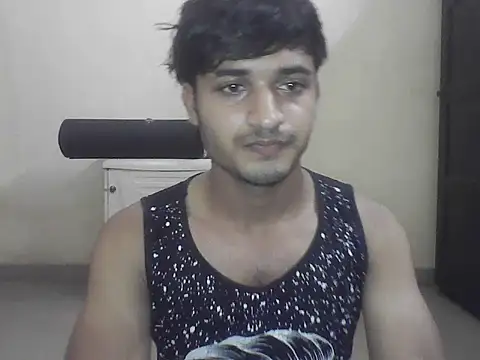 Snapshot of adithya123h chatting on April 5, 2026, 2:35 pm adithya123h online show from April 5, 2026, 2:35 pm