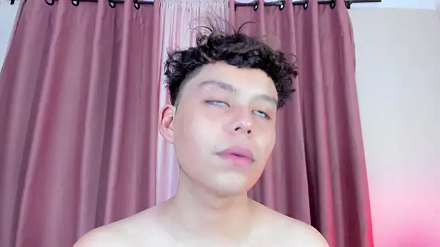 chico medusa online show from March 19, 2026, 7:58 pm