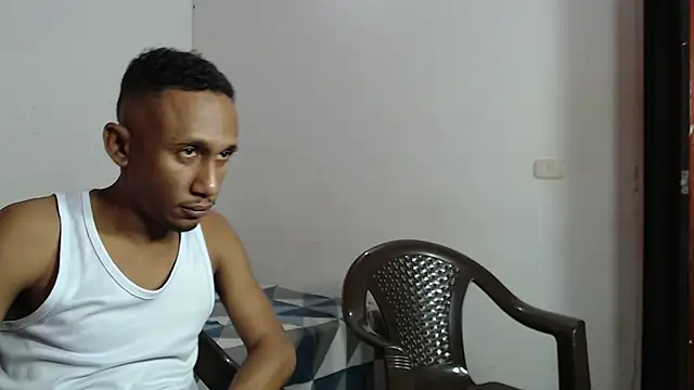 MichellDeLaTorre69 online show from April 7, 2026, 7:26 pm