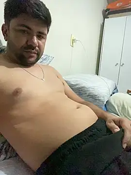 Snapshot of GabrielFlex19cm chatting on March 20, 2026, 11:39 pm GabrielFlex19cm online show from March 20, 2026, 11:39 pm