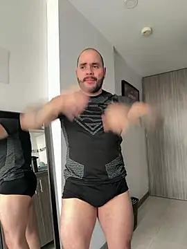 Axel Dominus online show from April 4, 2026, 7:09 pm