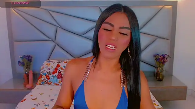 Snapshot of tiifannysexyhot chatting on April 23, 2026, 12:29 pm tiifannysexyhot online show from April 23, 2026, 12:29 pm