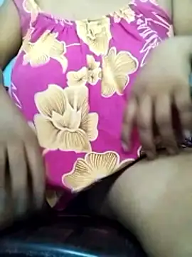 Snapshot of anjupere chatting on April 22, 2026, 3:02 am anjupere online show from April 22, 2026, 3:02 am