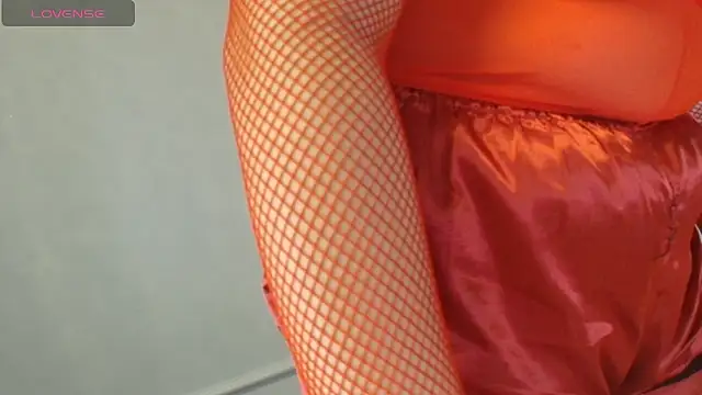 leemiaaus online show from March 22, 2026, 7:37 pm