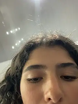 Snapshot of LINDA_EF chatting on May 7, 2026, 12:59 am LINDA EF online show from May 7, 2026, 12:59 am