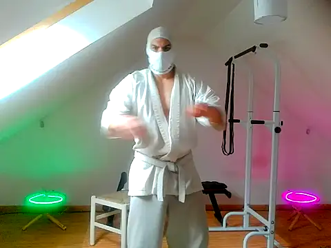 NinjaLaser online show from April 13, 2026, 11:36 am