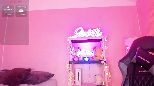 Snapshot of Julieth_Caandy chatting on April 4, 2026, 11:28 am Julieth Caandy online show from April 4, 2026, 11:28 am