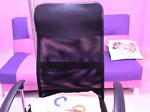 Snapshot of blondie_dity_squirt chatting on March 20, 2026, 11:55 am blondie dity squirt online show from March 20, 2026, 11:55 am