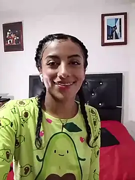 KattyBerryX online show from March 19, 2026, 8:20 pm