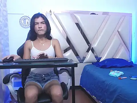 Snapshot of Madisson_jones chatting on March 17, 2026, 11:46 am Madisson jones online show from March 17, 2026, 11:46 am