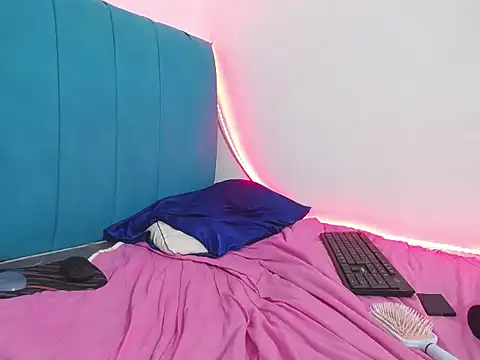 Snapshot of Madisson_jones chatting on April 15, 2026, 7:58 pm Madisson jones online show from April 15, 2026, 7:58 pm