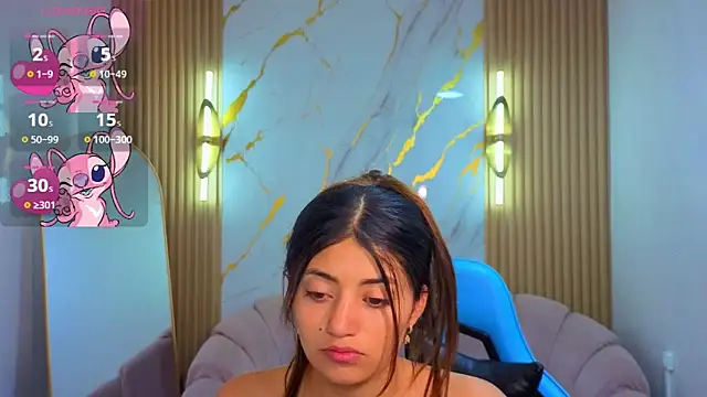 Lia queen tx online show from April 15, 2026, 4:07 am