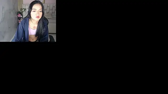 veronicaa s online show from April 7, 2026, 8:43 pm