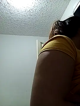 Brittany G online show from April 18, 2026, 5:32 am