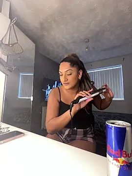 SexyRiri  online show from April 14, 2026, 2:44 pm