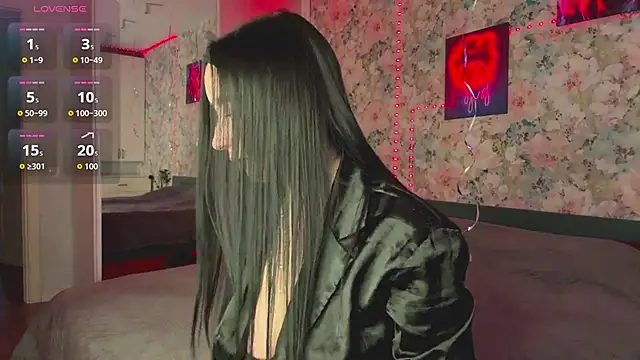 Snapshot of LizzyMooore chatting on March 27, 2026, 3:13 pm LizzyMooore online show from March 27, 2026, 3:13 pm