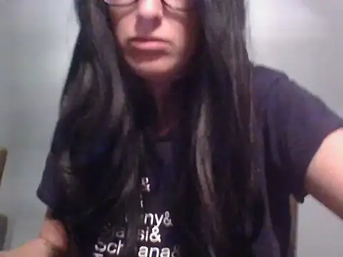 TheVictoriaWolf online show from April 5, 2026, 10:11 am