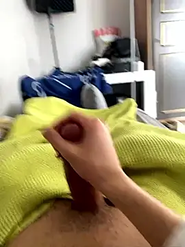 hardboii00 online show from April 11, 2026, 7:56 am