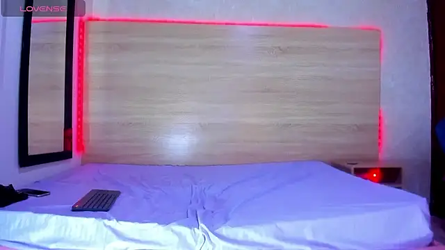 ambarvioletcm online show from March 28, 2026, 3:24 pm