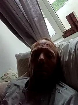 Snapshot of jongen_ehv chatting on May 5, 2026, 5:27 pm jongen ehv online show from May 5, 2026, 5:27 pm