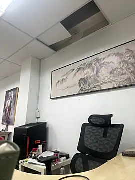 Cunzhangshibage02 online show from April 8, 2026, 3:52 am