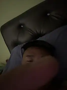 Cunzhangshibage02 online show from March 21, 2026, 1:26 pm