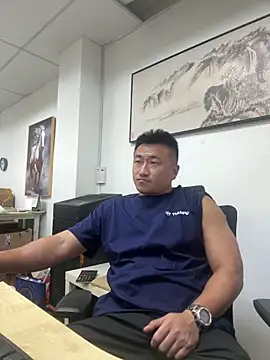 Cunzhangshibage02 online show from May 27, 2026, 1:57 am