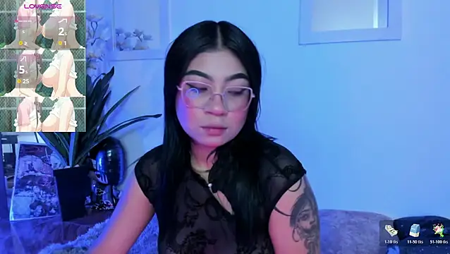 Dimitra hells online show from March 22, 2026, 10:55 pm