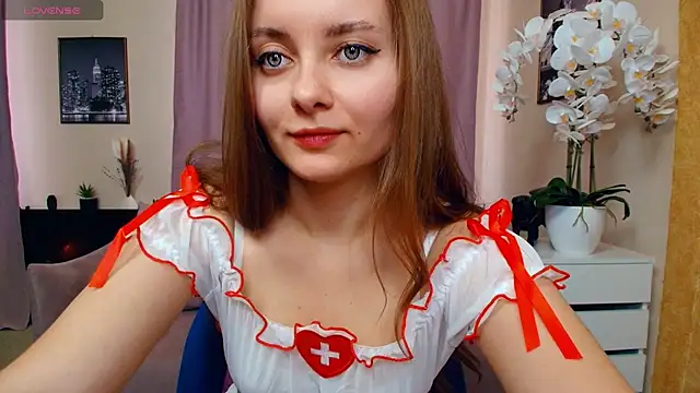 Snapshot of Ange1aDreamy chatting on April 15, 2026, 9:48 am Ange1aDreamy online show from April 15, 2026, 9:48 am