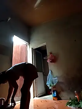 Lyly22x online show from April 7, 2026, 10:06 am