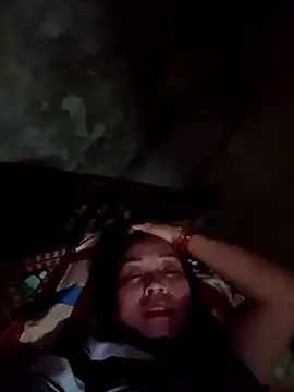 Lyly22x online show from March 28, 2026, 9:43 am