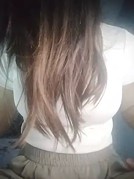 Snapshot of Tasty_Cherry chatting on June 6, 2026, 8:47 pm Tasty Cherry online show from June 6, 2026, 8:47 pm