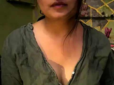 YAMUNA 012 online show from March 18, 2026, 11:13 am