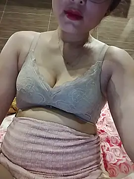 candy flo online show from May 25, 2026, 3:33 pm