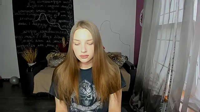 Snapshot of DariaAngels chatting on March 16, 2026, 12:31 pm DariaAngels online show from March 16, 2026, 12:31 pm