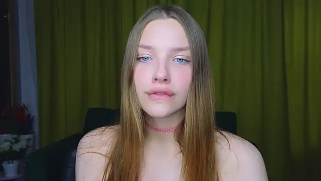 Snapshot of DariaAngels chatting on April 8, 2026, 11:33 am DariaAngels online show from April 8, 2026, 11:33 am