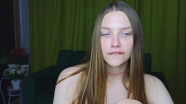 Snapshot of DariaAngels chatting on April 4, 2026, 11:55 pm DariaAngels online show from April 4, 2026, 11:55 pm