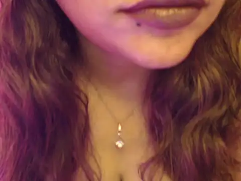 Snapshot of MaiRra_ chatting on June 30, 2026, 7:25 pm MaiRra online show from June 30, 2026, 7:25 pm