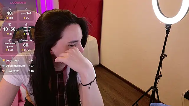 Snapshot of Alex_Svift chatting on April 14, 2026, 9:42 pm Alex Svift online show from April 14, 2026, 9:42 pm