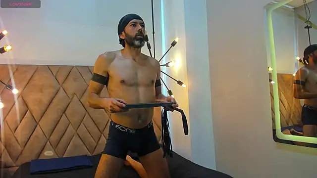 Snapshot of Jorge_Perezz chatting on March 30, 2026, 2:29 pm Jorge Perezz online show from March 30, 2026, 2:29 pm