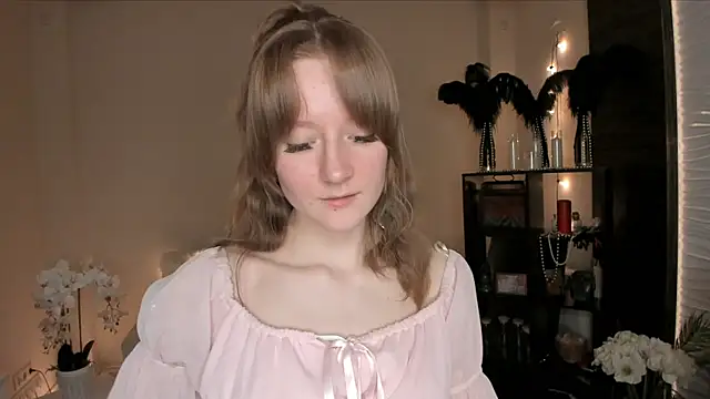 MalloryGray online show from April 4, 2026, 4:02 pm