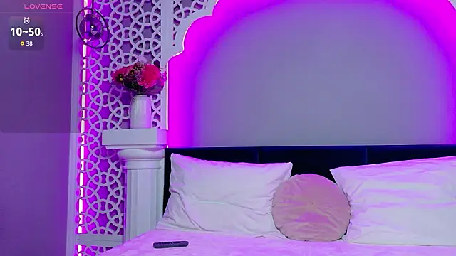 NickyJune  online show from March 24, 2026, 3:34 pm