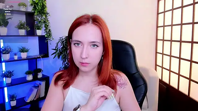 Alexa temptress online show from April 13, 2026, 2:04 am