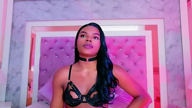 Gisela Valencia online show from April 7, 2026, 5:09 am