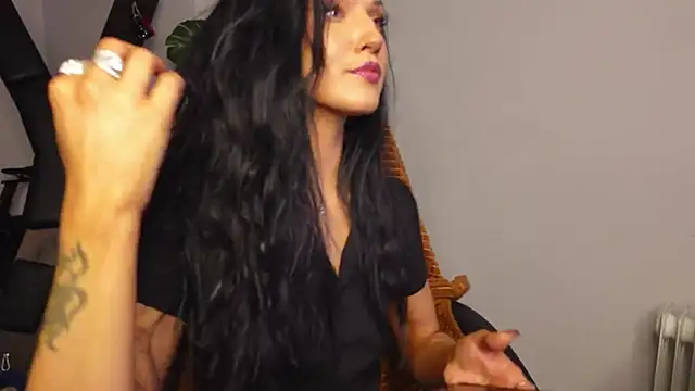 Nicky Diam online show from March 18, 2026, 5:58 pm