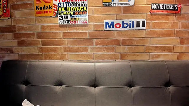 foxi xiaomi online show from April 16, 2026, 11:11 am