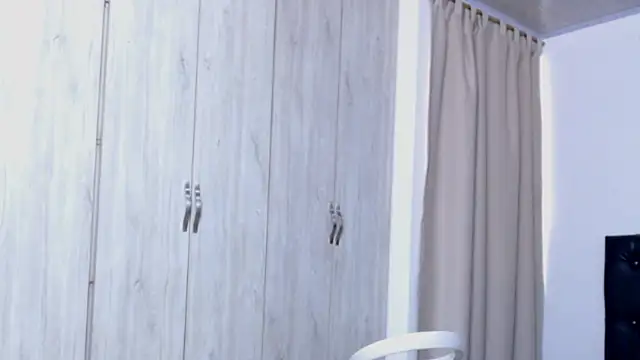 jax f00x online show from March 21, 2026, 7:29 pm